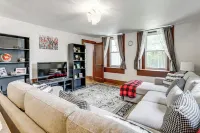 Historic Home 3 Mi to Middletown Main Street - 3-Star
