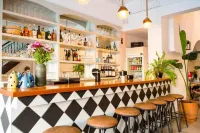 Hotel Port 7- Boutique Collection - bar
