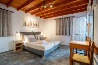 Room-Standard Double Room Village-Mounta