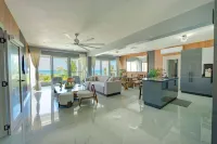 Relax in Style Oceanfront 3 Bedroom Apartment in Sosua - 4-Star