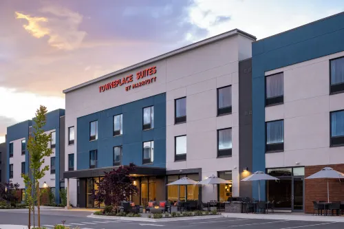 TownePlace Suites by Marriott Victoria Airport Sidney - 3-Star