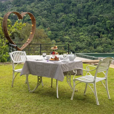 Villa Lé Maas Tota by 98 Acres