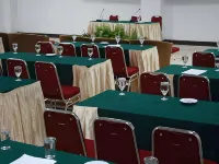 Ratu Duo Hotel - bar