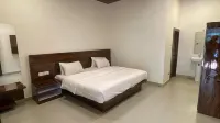 The Byke Retreat - Laxmi Resort - Pan India Pure Veg Hotel Chain - 早餐