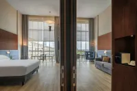 DoubleTree by Hilton Turin Lingotto - 4-Star