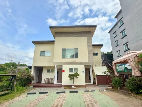 Stay Nat Nat - 3-Star