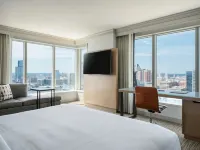 Baltimore Marriott Waterfront Hotels near Barre Circle