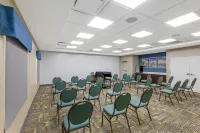 Hampton Inn & Suites Atlanta Airport West/Camp Creek Parkway - 2-Star