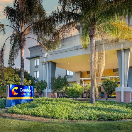 Comfort Suites Vacaville-Napa Valley Area