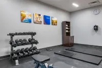 Comfort Inn & Suites Jacksonville - Orange Park Near Naval Air Station - نادي رياضي