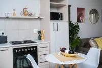 Cozy 1-Bedroom Apartment in Secure Estate, Tshwane - 2 ดาว
