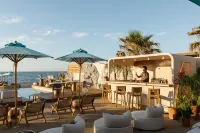Uzenie All Suites Boutique Resort - 5-Star