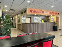 Brentwood Inn & Garden - Motels