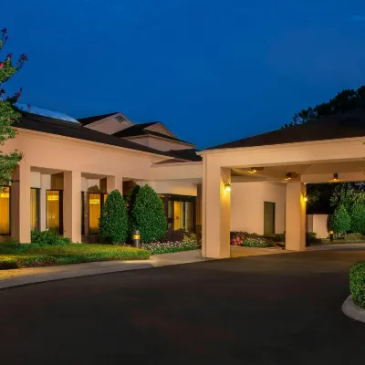 Courtyard Baton Rouge Acadian Centre/LSU Area Hotels near Alex Box Stadium/Skip Bertman Field