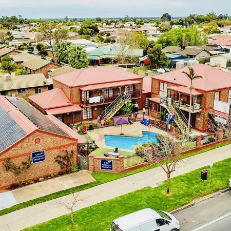 Early Australian Motor Inn