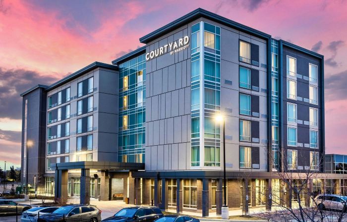 Courtyard Burlington