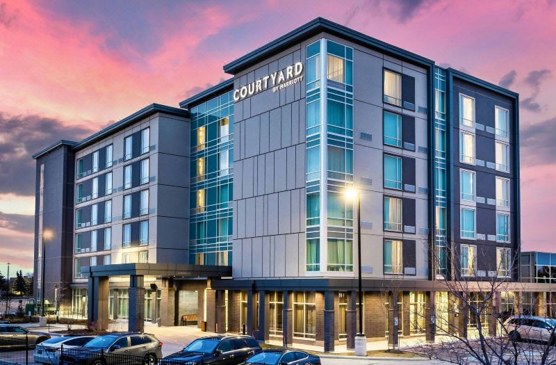 Courtyard Burlington