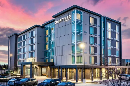 Courtyard Burlington - Gym