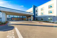 Hampton Inn by Hilton Selma - 3 estrellas