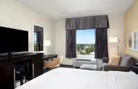 Hampton Inn Hallandale Beach-Aventura - parking