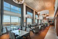 Hilton Lac Leamy - Breakfast