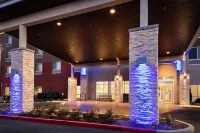 Holiday Inn Express & Suites BEND SOUTH by IHG - Pet-friendly