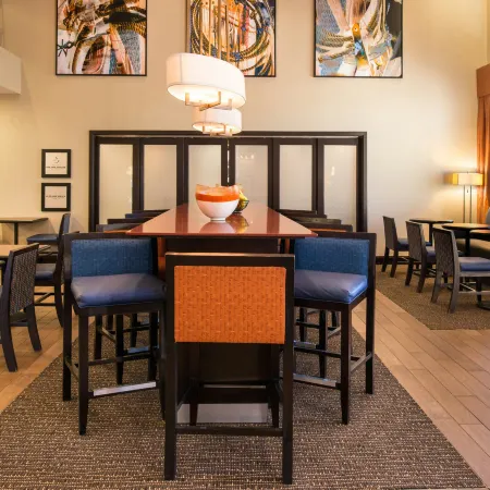 Hampton Inn & Suites Schertz