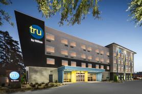 Tru by Hilton Savannah Midtown