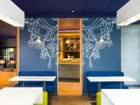 B&B Hotel Zaragoza Plaza Mozart - Frühstück