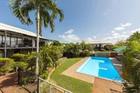 Oaks Cable Beach Resort - Pools
