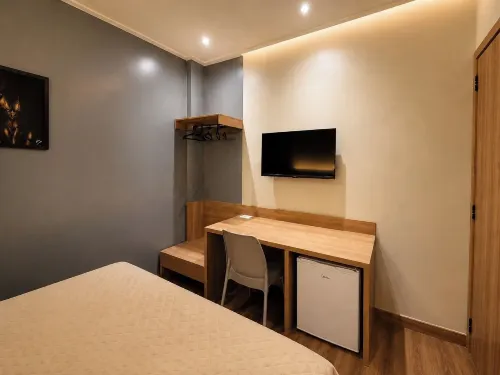 อารากัวรี โรงแรม เฟอร์เรรา โกเมส - 2 ดาว