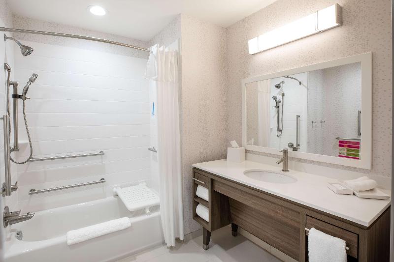 Home2 Suites by Hilton Houston IAH Airport Beltway 8