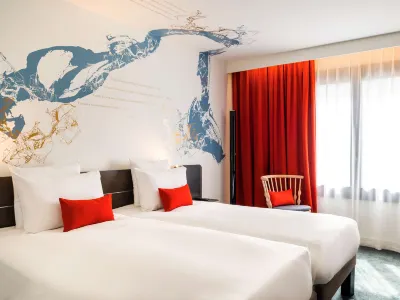 Novotel Paris les Halles Hotel dekat Pantheon-Sorbonne University