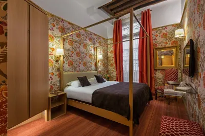 Hôtel Saint-Paul Rive-Gauche Hotels in Latin Quarter