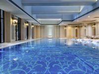 上海虹桥新华联索菲特大酒店 - 室内游泳池