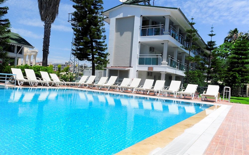 Altinkum Park Hotel