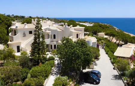 Algar Seco Parque Отели рядом с достопримечательностью «Serenity - Centro do bem-estar»