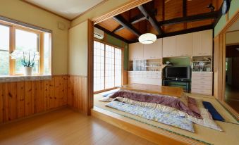 Loose Traditional Houses at the Foot of Nasu Toya