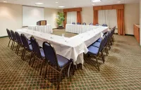 Holiday Inn Express & Suites O'Fallon/Shiloh Hotels in O'Fallon