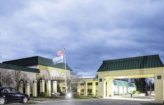 Ramada by Wyndham Indiana