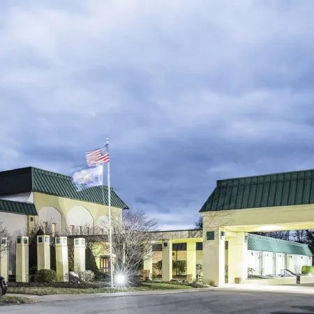 Ramada by Wyndham Indiana