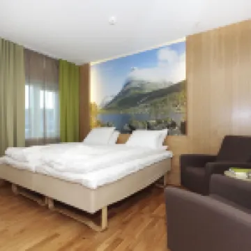 託恩華索格酒店 酒店