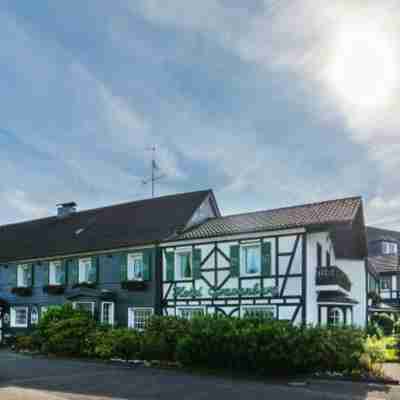 Lohmann's Romantik Hotel Gravenberg Hotel Exterior