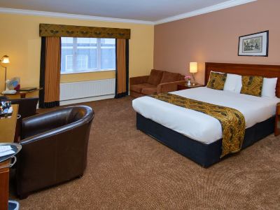 Eviston House Hotel
