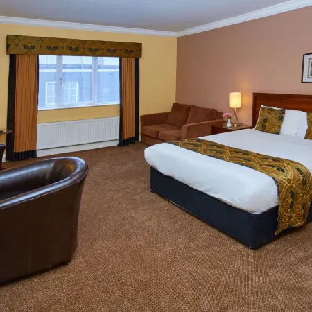 Eviston House Hotel