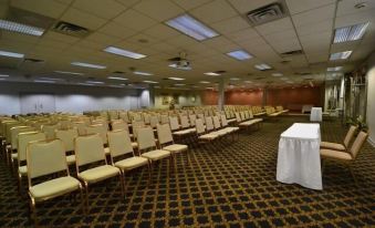 Quality Inn & Suites Banquet Center