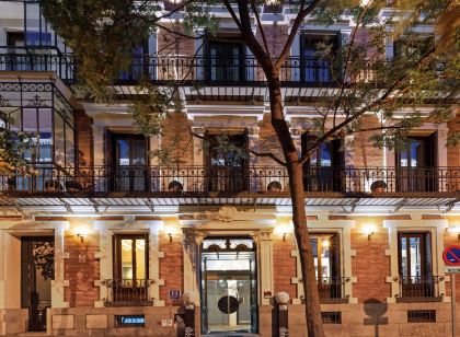 10 Best Hotels near Golden Triangle of Art, Madrid 2023 | Trip.com