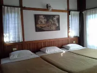 Baanklangdoi Resort - 2-Star