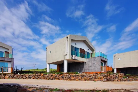 Jeju Udo Sun Stars Village Pension