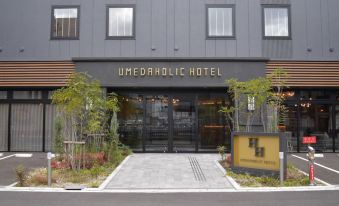 Umedaholic Hotel